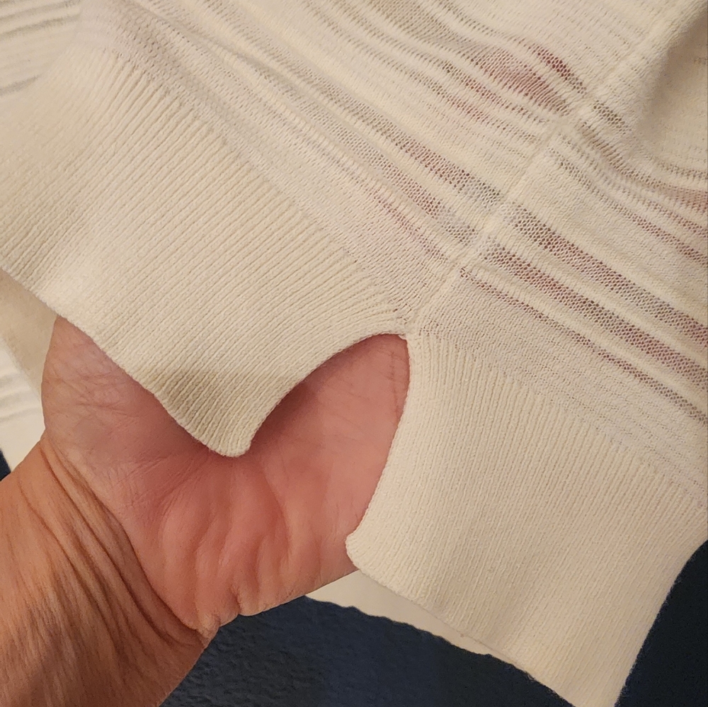 Theory Knit Variegated Stripe Lightweight Semi Sheer/ Linen Blend Size XS/P - Picture 6 of 13
